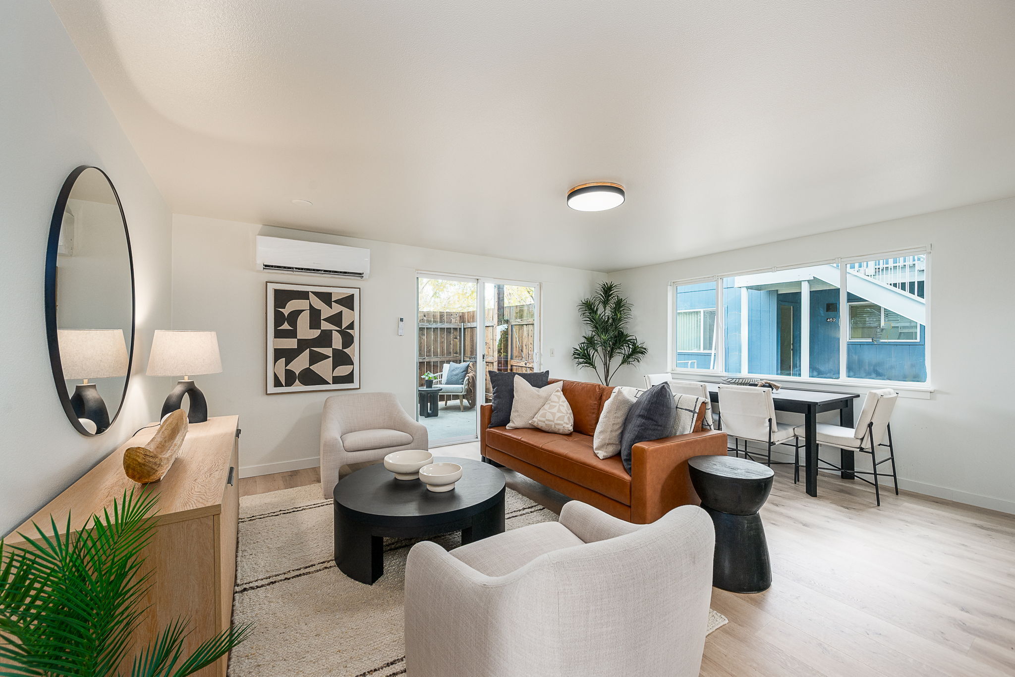 5-web-or-mls-11-3-25 440 NE Dekalb Staged Unit-8