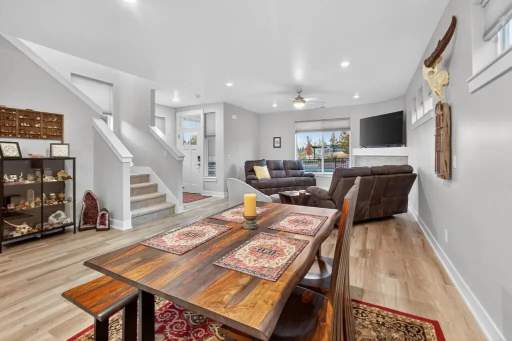 Open living room in Bend Oregon rental home managed by Ridgeline
